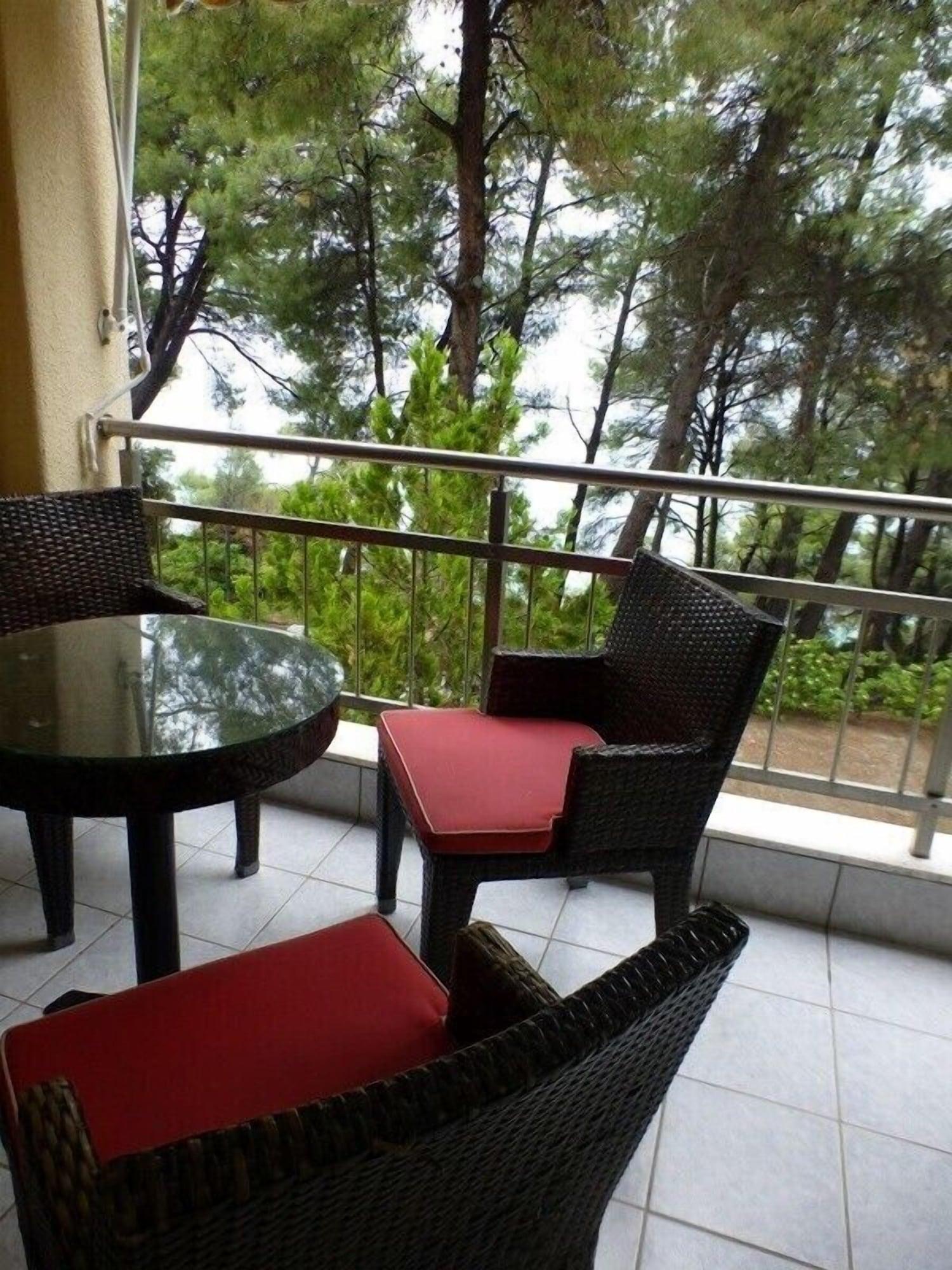 Dryades Hotel Siviri Exterior photo
