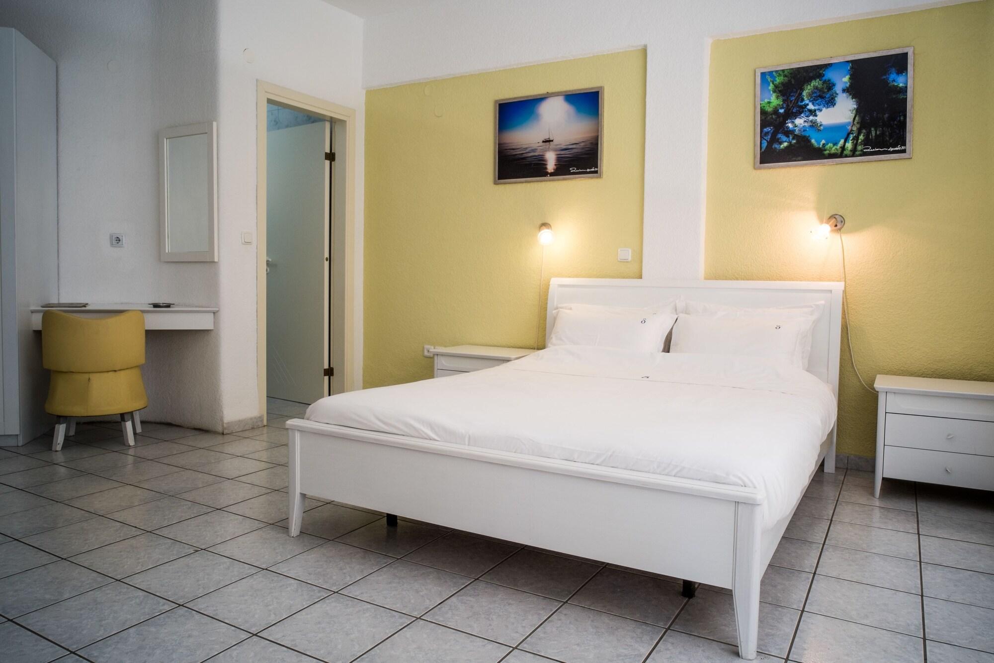 Dryades Hotel Siviri Exterior photo